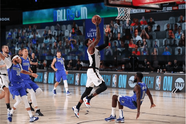  东契奇超神发挥，独行侠加时险胜快船队