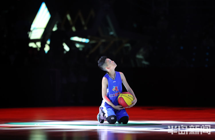  全明星周末欢乐多，技巧挑战展现球星风采